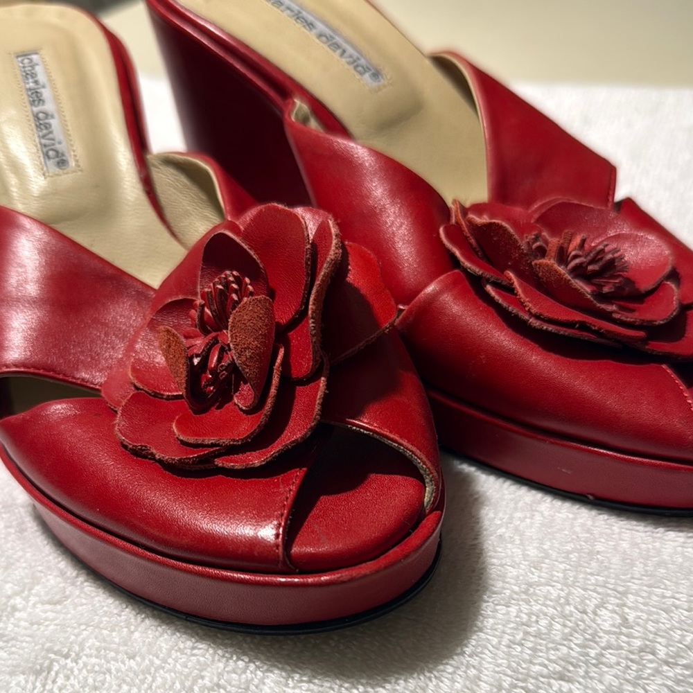 Charles David women wedge faux leather